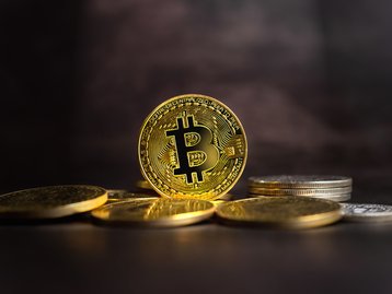 Crypto.com lança cartão de criptomoeda no Brasil