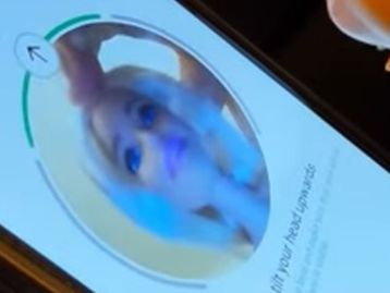 Instagram: confirmação em vídeo é burlada com boneca Barbie