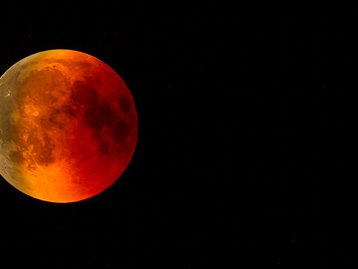 Eclipse lunar: fenômeno poderá ser visto na madrugada da sexta-feira (19)