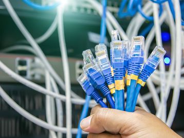 Como crimpar cabo de rede ethernet em casa