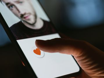 Badoo, Tinder ou Grindr: qual é o melhor app de relacionamento?