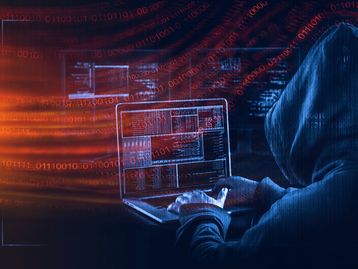 Apple alerta usuários hackeados pelo spyware Pegasus