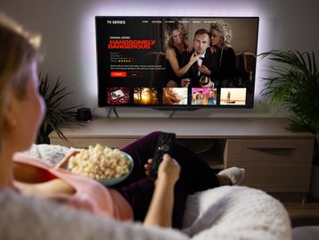 Chromecast com Google TV oferece 6 meses de Netflix grátis