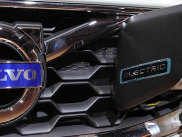 Volvo anuncia pontos de recarga para carros elétricos em estradas do Brasil