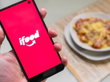 Amigo secreto de iFood viraliza e vira 'moda' entre usuários
