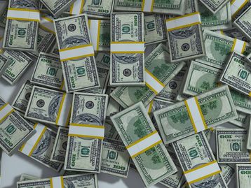 10 mais ricos do mundo dobraram fortuna na pandemia, diz Oxfam