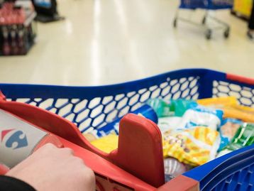 Divisão do Carrefour anuncia caixas eletrônicos de criptomoedas
