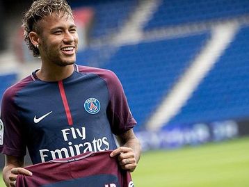 Neymar vira colecionador de NFTs em compra de R$ 6 milhões