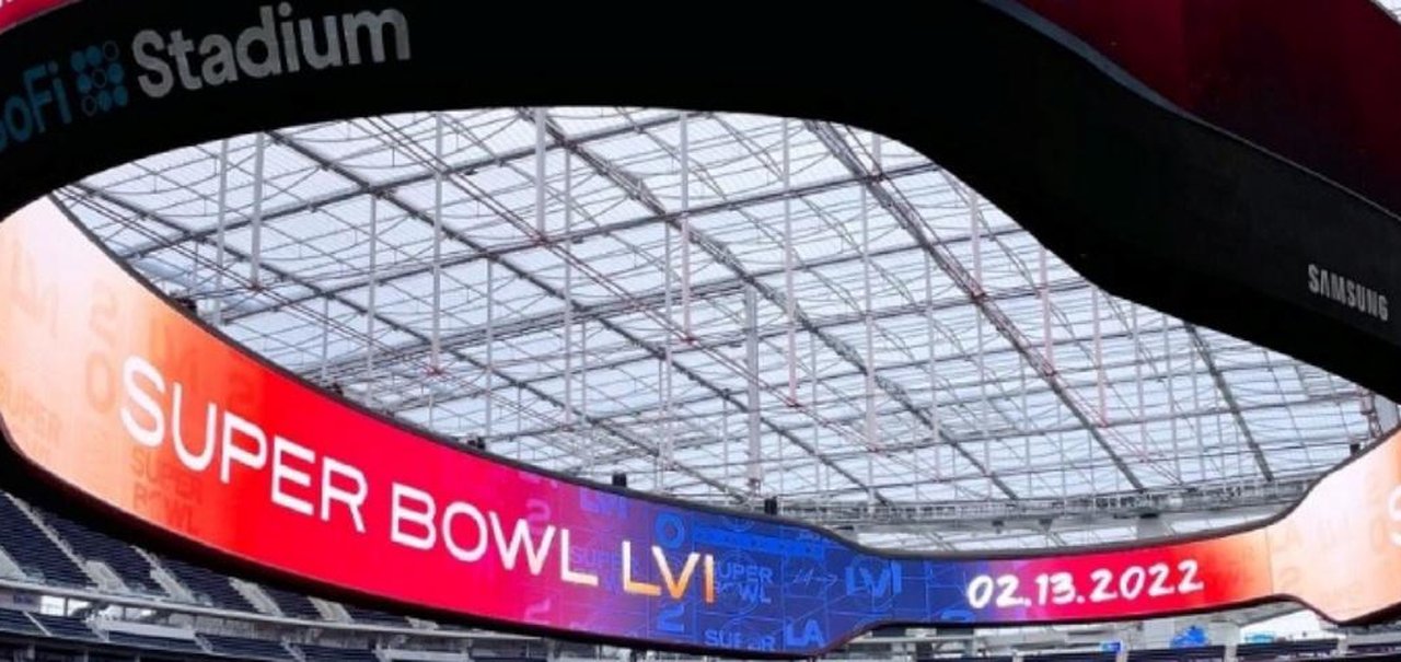 Super Bowl LVI será transmitido ao vivo na TV aberta pela RedeTV