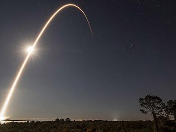 40 satélites da Starlink são destruídos por tempestade solar
