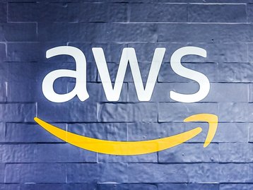 Slack sai do ar nesta terça (22) e AWS nega falha no serviço