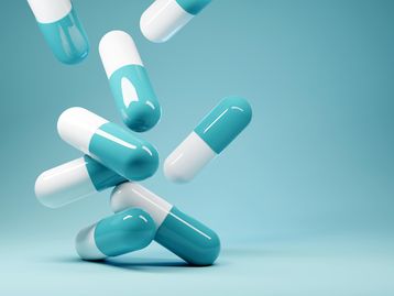 Suplementos de vitaminas não ajudam a tratar covid-19, mostra estudo 