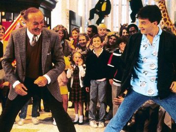 Tom Hanks: 8 melhores filmes do ator dos anos 80 para aproveitar