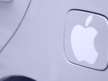 Apple desmancha temporariamente time que trabalha em carro da marca