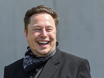 Elon Musk entra para o conselho do Twitter após compra de ações 
