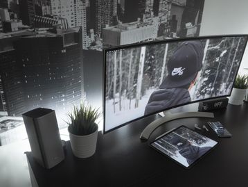 Monitor ultrawide: 5 modelos para conhecer