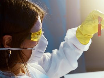 Estudo: depressão e esquizofrenia podem ser detectadas em exames de sangue