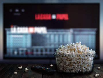 Netflix planeja plano de assinatura mais barato, mas com anúncios