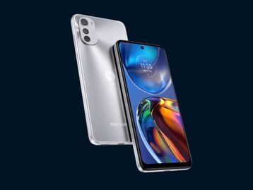 Moto E32 é anunciado com tela de 90 Hz e bateria de 5.000 mAh
