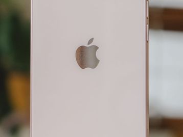 Apple imaginou iPod nano com telona muitos anos antes do iPhone X
