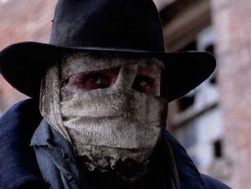 Sam Raimi: Doutor Estranho 2 não é seu primeiro filme de herói; veja!