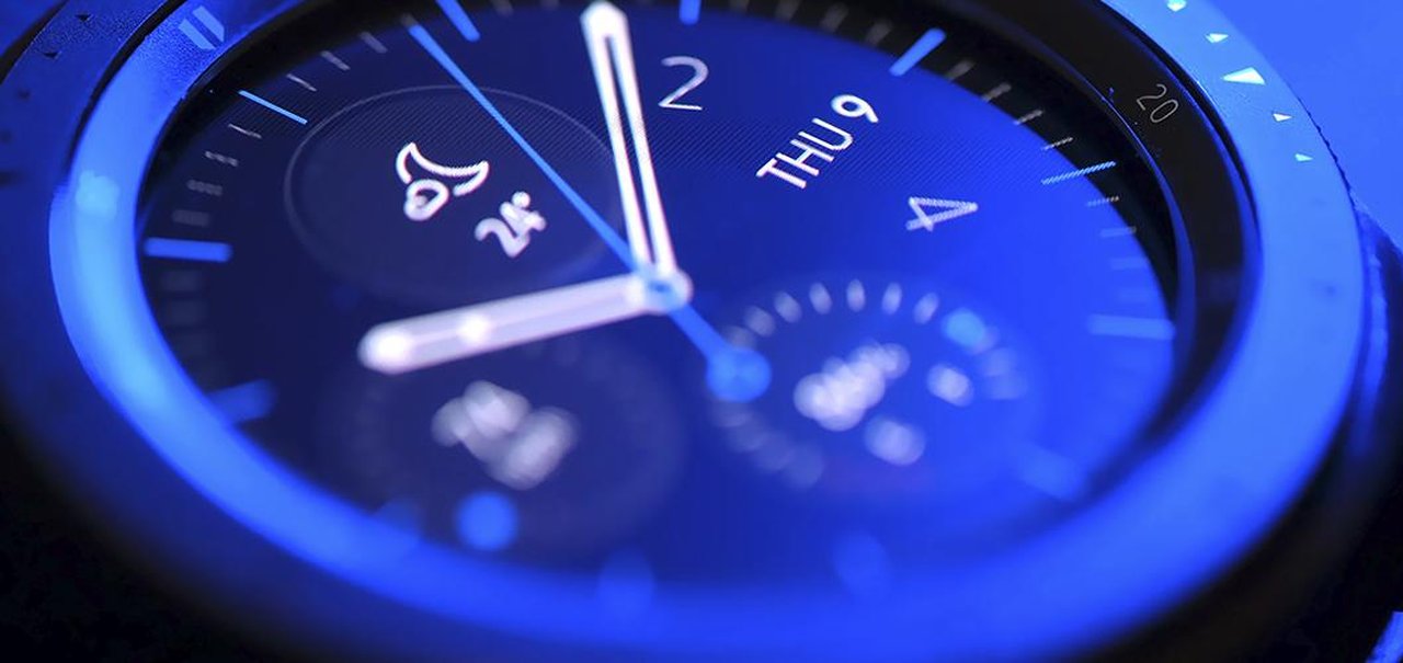 Galaxy Watch 5 Pro deve ser lançado com titânio e vidro de safira