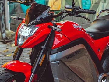 iFood lança moto elétrica para entregadores por R$ 10 mil