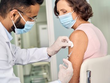 4ª dose da vacina contra covid-19 será autorizada para maiores de 50 anos