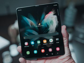 Galaxy Z Fold 4 deve ter variante com 1 TB de armazenamento