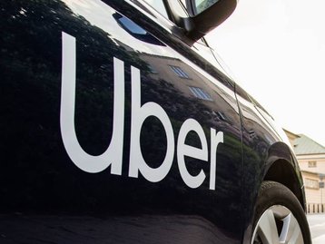 Uber cobra cerca de R$ 1.000 em corrida de usuário no Brasil