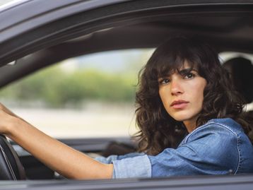 Maldivas: série brasileira com Bruna Marquezine estreia na Netflix