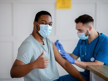 Covid-19: Saúde libera 4ª dose da vacina para maiores de 40 anos