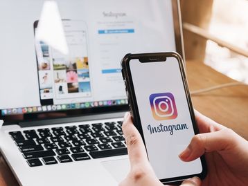 Instagram testa selfie em vídeo para confirmar idade de menores
