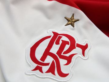 Canal do Flamengo no YouTube é hackeado e exibe live de Bitcoin