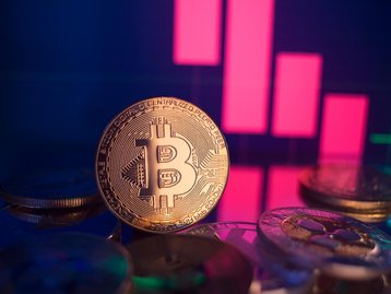 Bitcoin: crise ganha força e valor chega aos US$ 19 mil