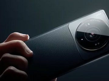 Xiaomi 12S Ultra é apresentado com lentes Leica e câmera gigante