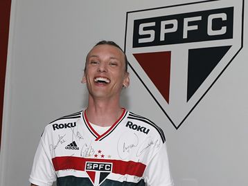 Stranger Things: Vecna vem ao Brasil e assiste jogo do São Paulo