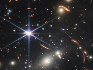 Doodle do Google celebra primeiras fotos do telescópio James Webb