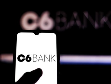 Golpistas usam nome fantasia de banco para enviar boleto falso