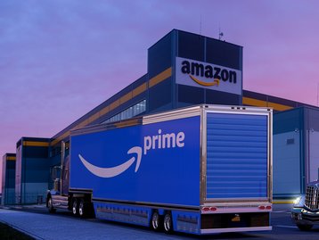 Funcionário da Amazon morre em armazém nos EUA durante Prime Day