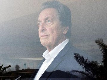 O pai de Elon Musk tem uma mina de esmeraldas? Entenda a história