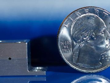 Engenheiro da NASA desenvolve laser que pode encontrar água na Lua