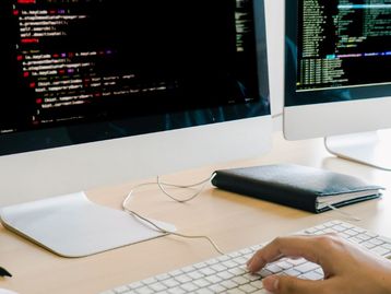 Alura abre mais de 70 mil vagas para curso gratuito e online de programação