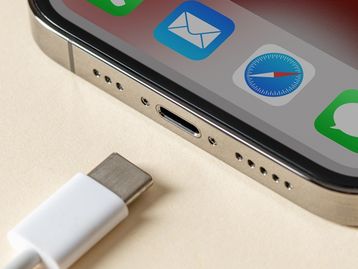 iPhone com carregador pode ficar mais caro no Brasil?