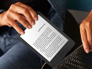Amazon lança novo Kindle por R$ 499 com mais memória e tela melhor