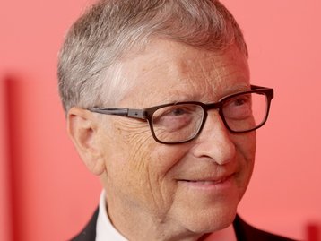 Bill Gates: 'já gritaram comigo na rua que coloco chips nas pessoas'