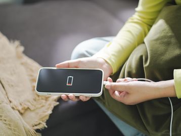 11 dicas para economizar a bateria do celular