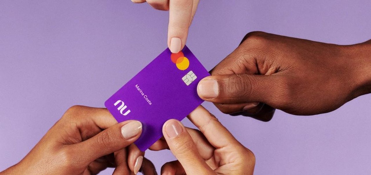 Nubank anuncia novas condições de mensalidade do cartão Ultravioleta