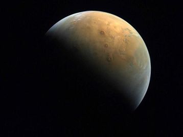 Micróbios de Marte podem ter morrido por alterar o clima do planeta