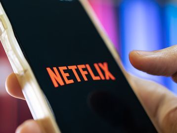 Netflix: plano com anúncios custa R$ 18,90 e tem catálogo limitado